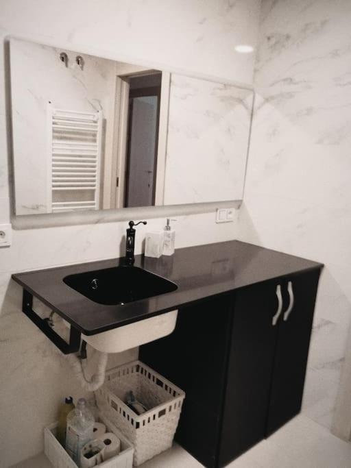 Center Wifi Parking Free Apartment Granada Exterior photo